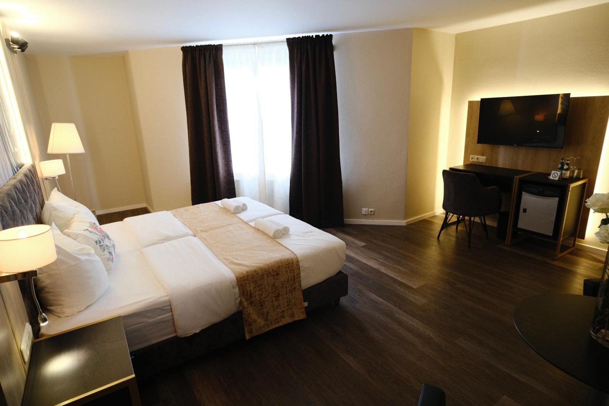 Parkhotel - Rosarium Uetersen Luaran gambar